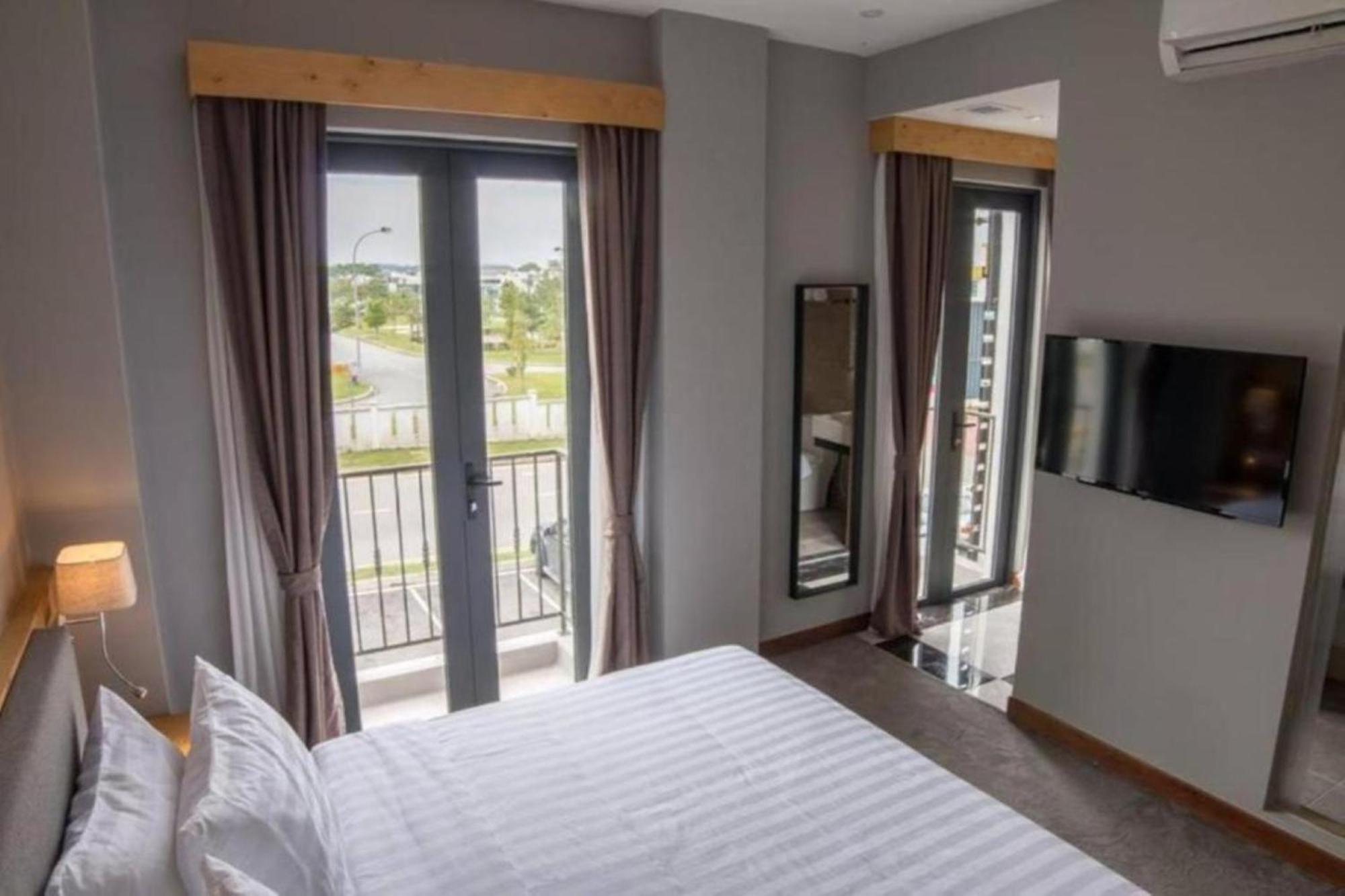 Redpine Boutique Hotel Skudai Exteriér fotografie
